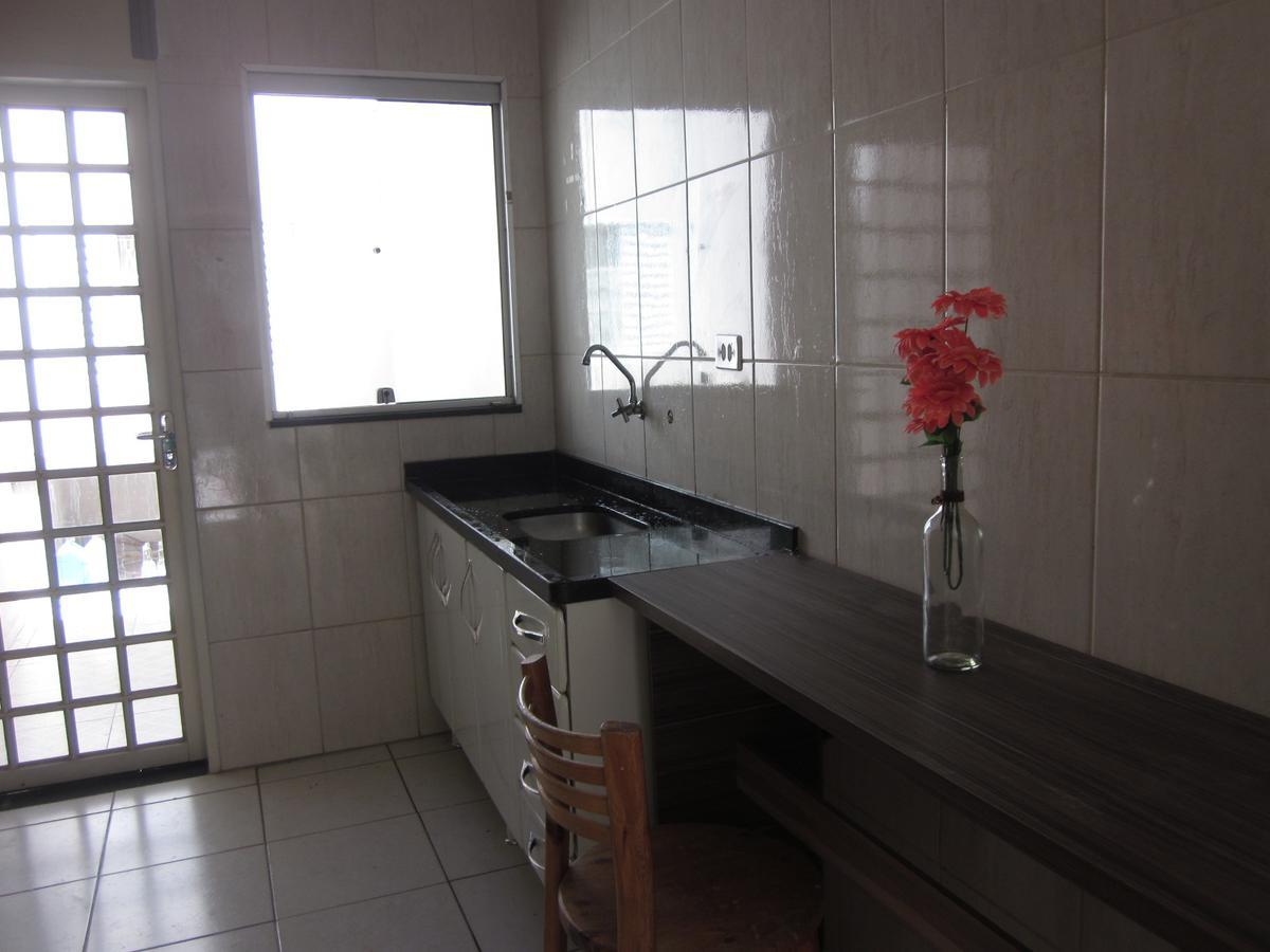 Hostel Famille Brun Trevo São João da Boa Vista エクステリア 写真