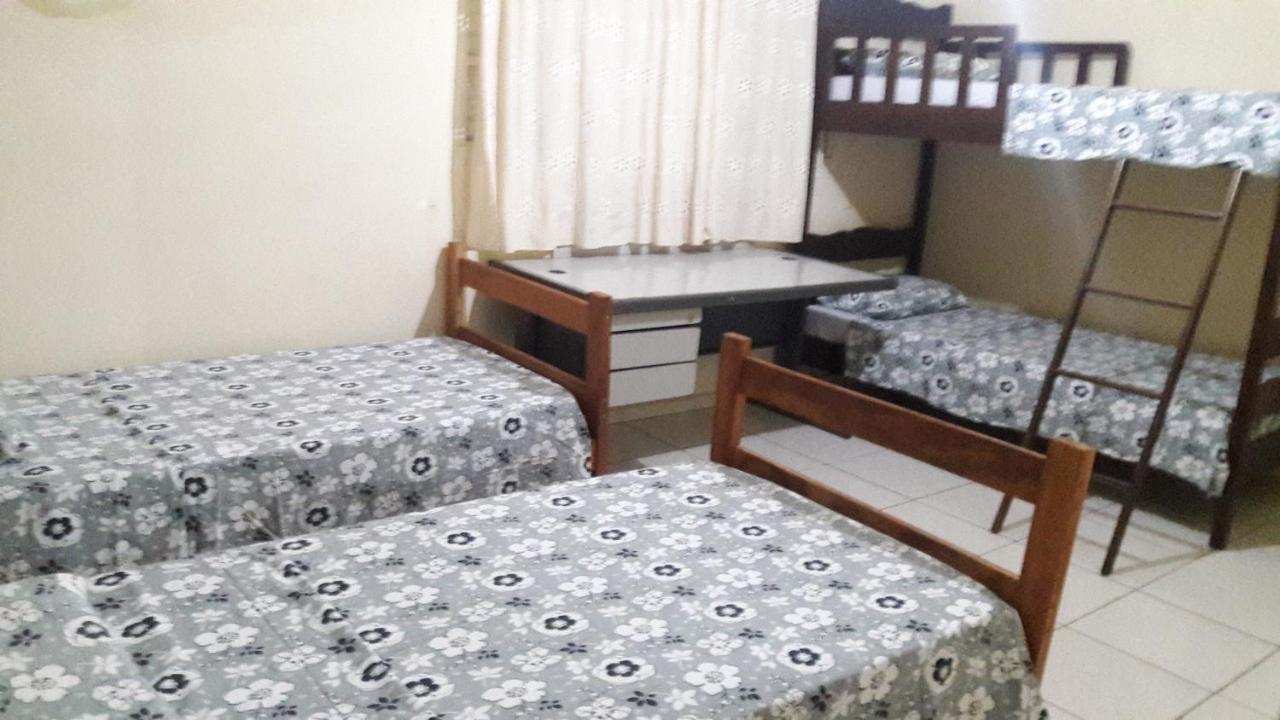 Hostel Famille Brun Trevo São João da Boa Vista エクステリア 写真